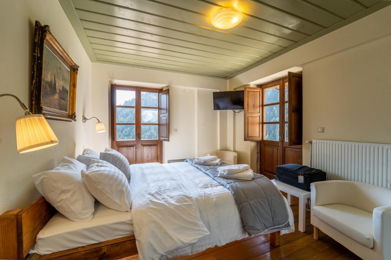 Maisonette Korfes-Κορφές-Μ Δύο Αυτόνομοι Όρoφοι Της Βίλας Κορφές Για Οικογένειες Και Μικρές Παρέες Karpenísion エクステリア 写真